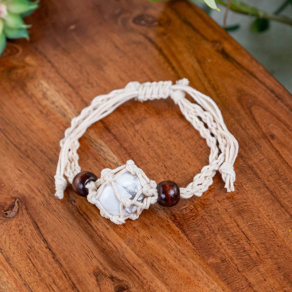 Adjustable Macrame Crystal Holder Bracelet